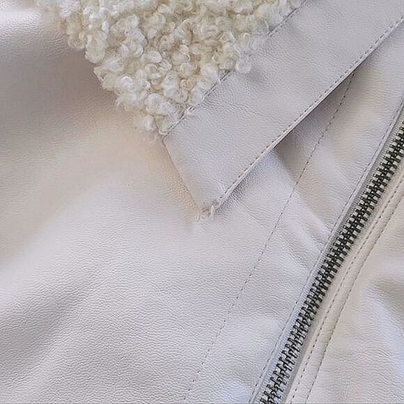 Guess ivory faux leather shearling moto jacket size S - Picture 14 of 14